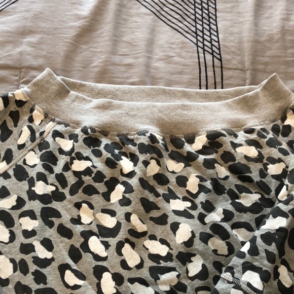 Animal Print Cold Shoulder Sweater - Picture 4 of 6